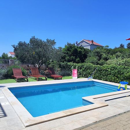 Holiday House Nena With Pool Вінішчє Екстер'єр фото